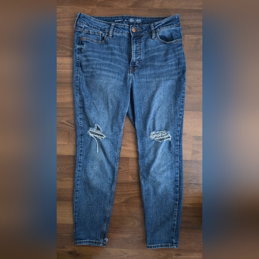 Old Navy Women's Distressed Boyfriend Jeans - Blue